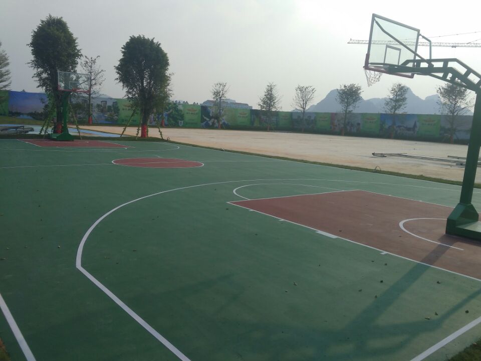 塑胶球场用什么材料