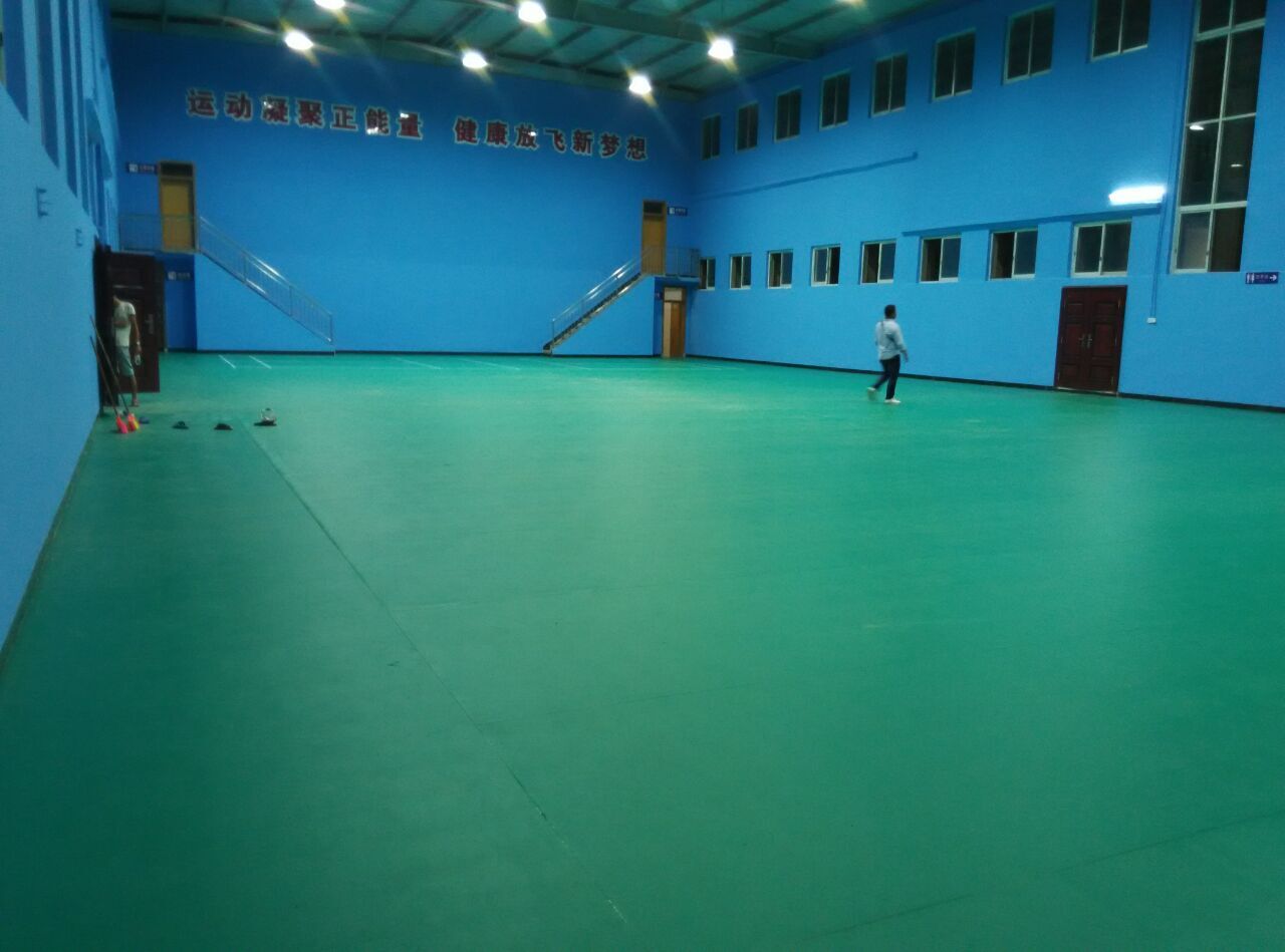 PVC地板羽毛球场专用PVC地板.jpg